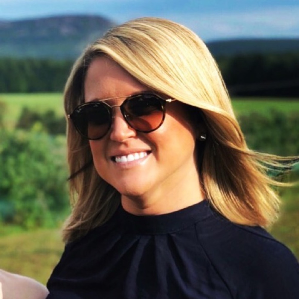 Meet your Posher, Shelly